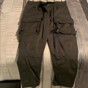 Nike ACG Cargo Pants